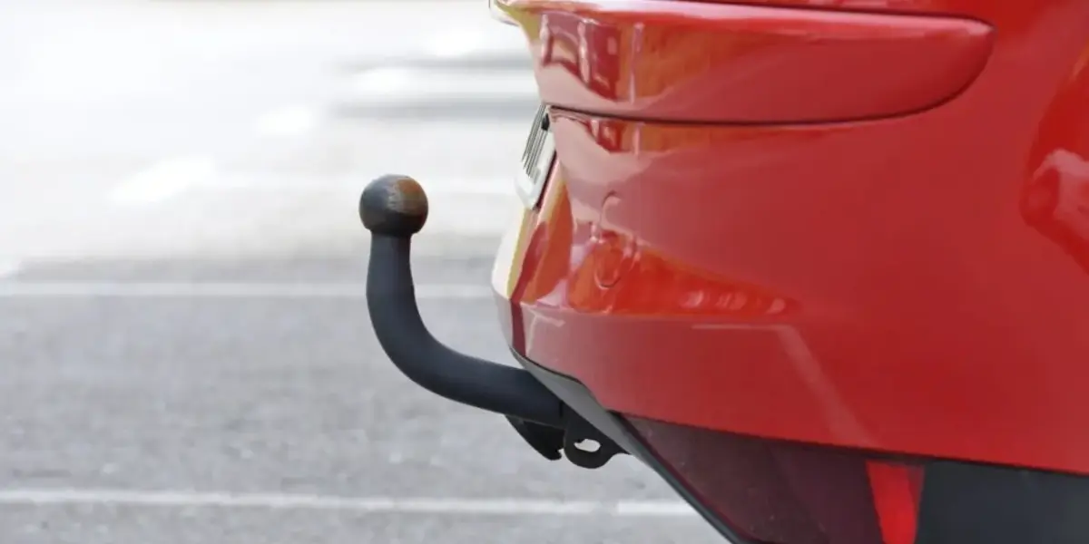 Do Rental Cars Offer Trailer Hitches in the U.S?