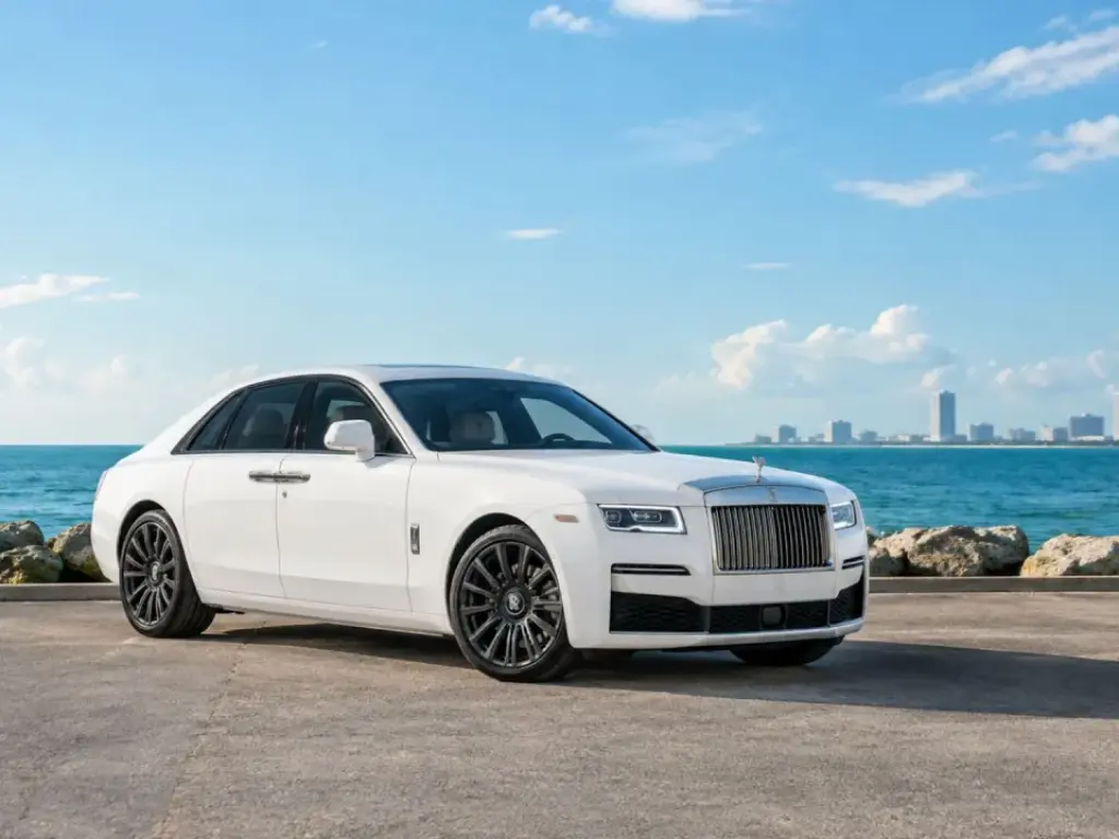 Rolls-Royce Car Rental in Miami, FL car rental